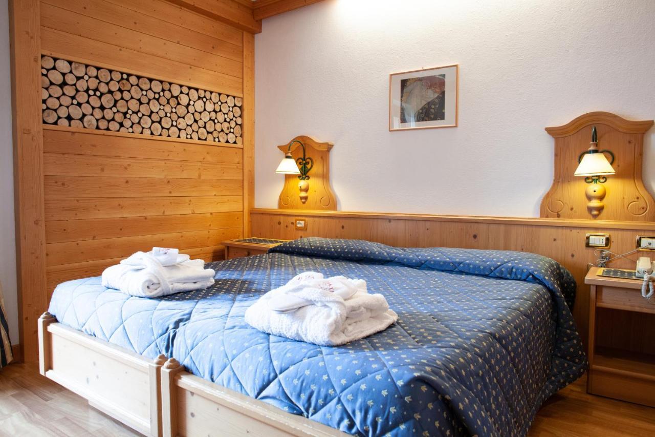 Hotel Posta Forni di Sopra Exterior foto